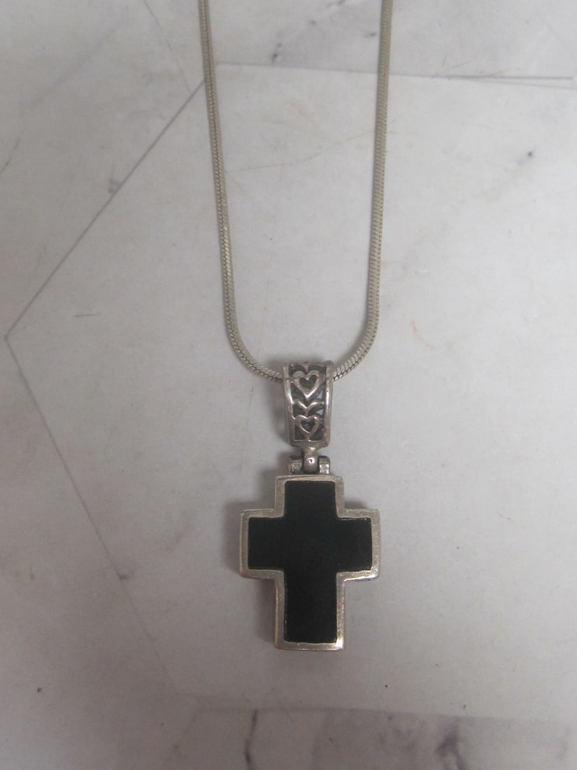 Sterling Silver Reversible Cross Pendant on 18" Sterling Silver Chain: Weighs 9.3 grams