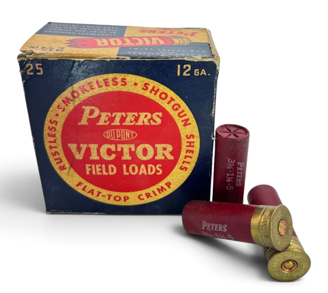 Collectible 25rds. of Vintage of 12 GA. Peters Victor Flat-Top Crimp Shotgun Ammunition (1 of 5)