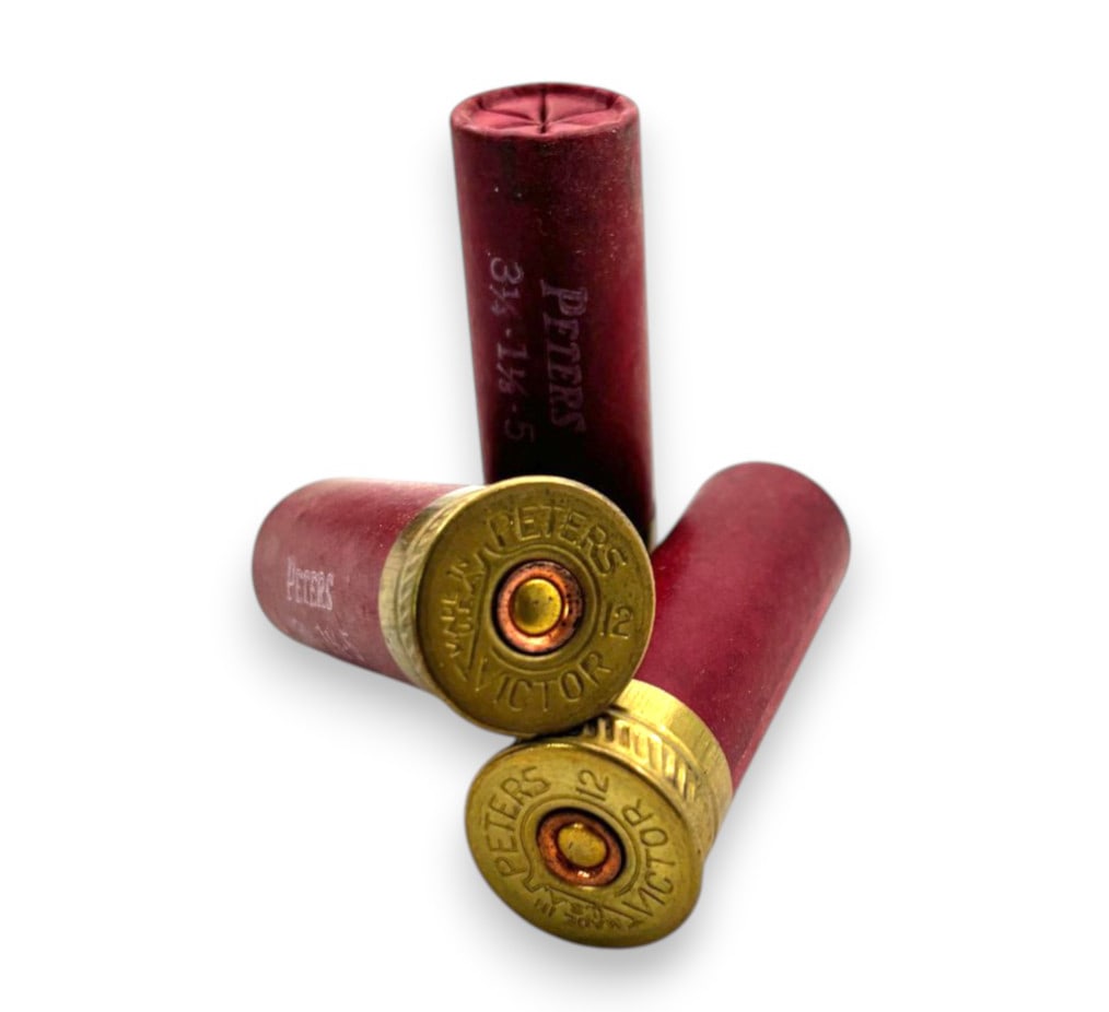 Collectible 25rds. of Vintage of 12 GA. Peters Victor Flat-Top Crimp Shotgun Ammunition - 2