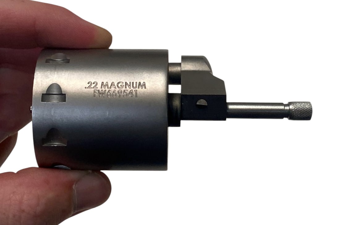 Excellent Taurus Tracker .22LR-22MAG Revolver - 11