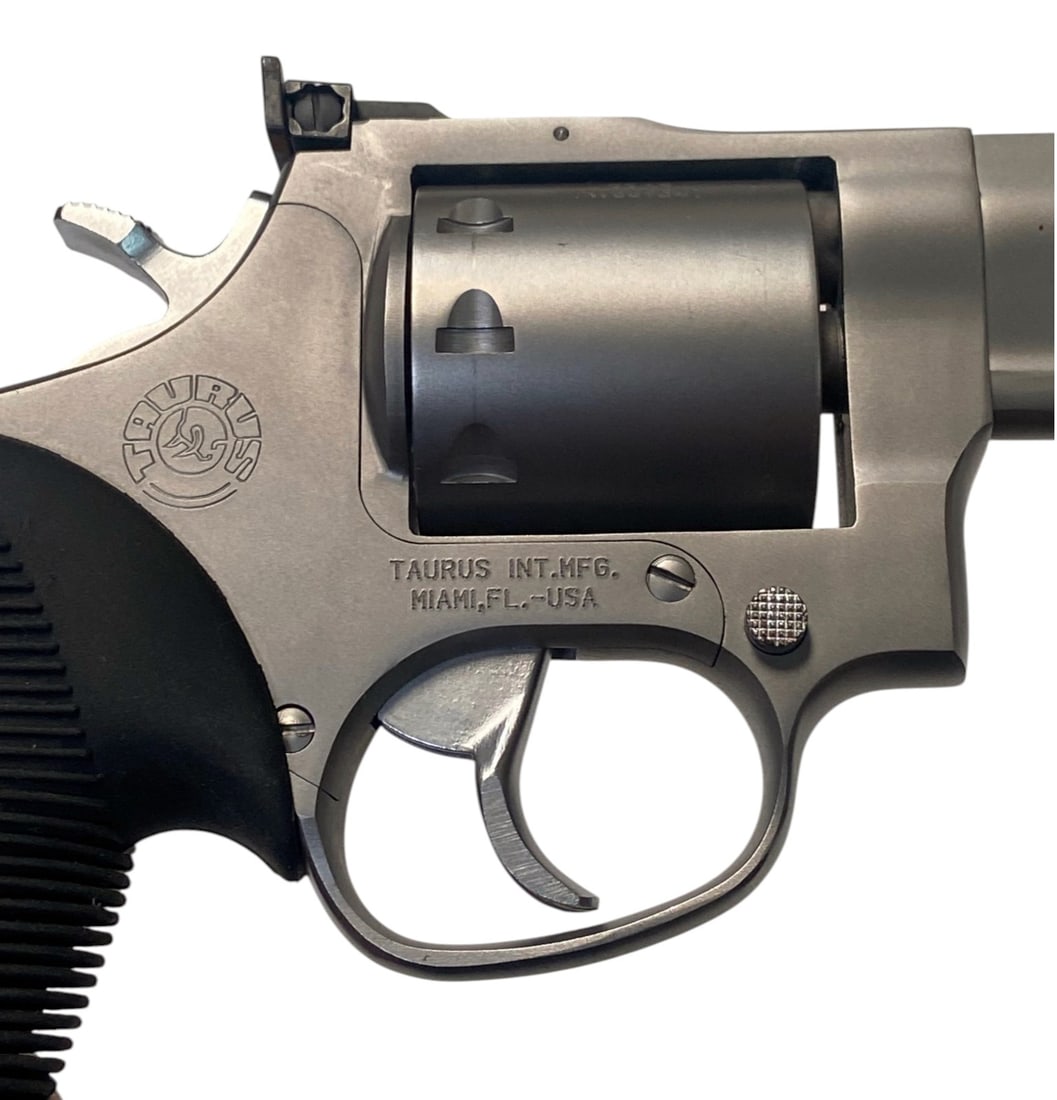 Excellent Taurus Tracker .22LR-22MAG Revolver - 4