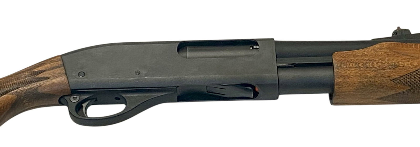 Excellent Remington 870 Express Magnum 12 GA. Pump Action Shotgun - 11