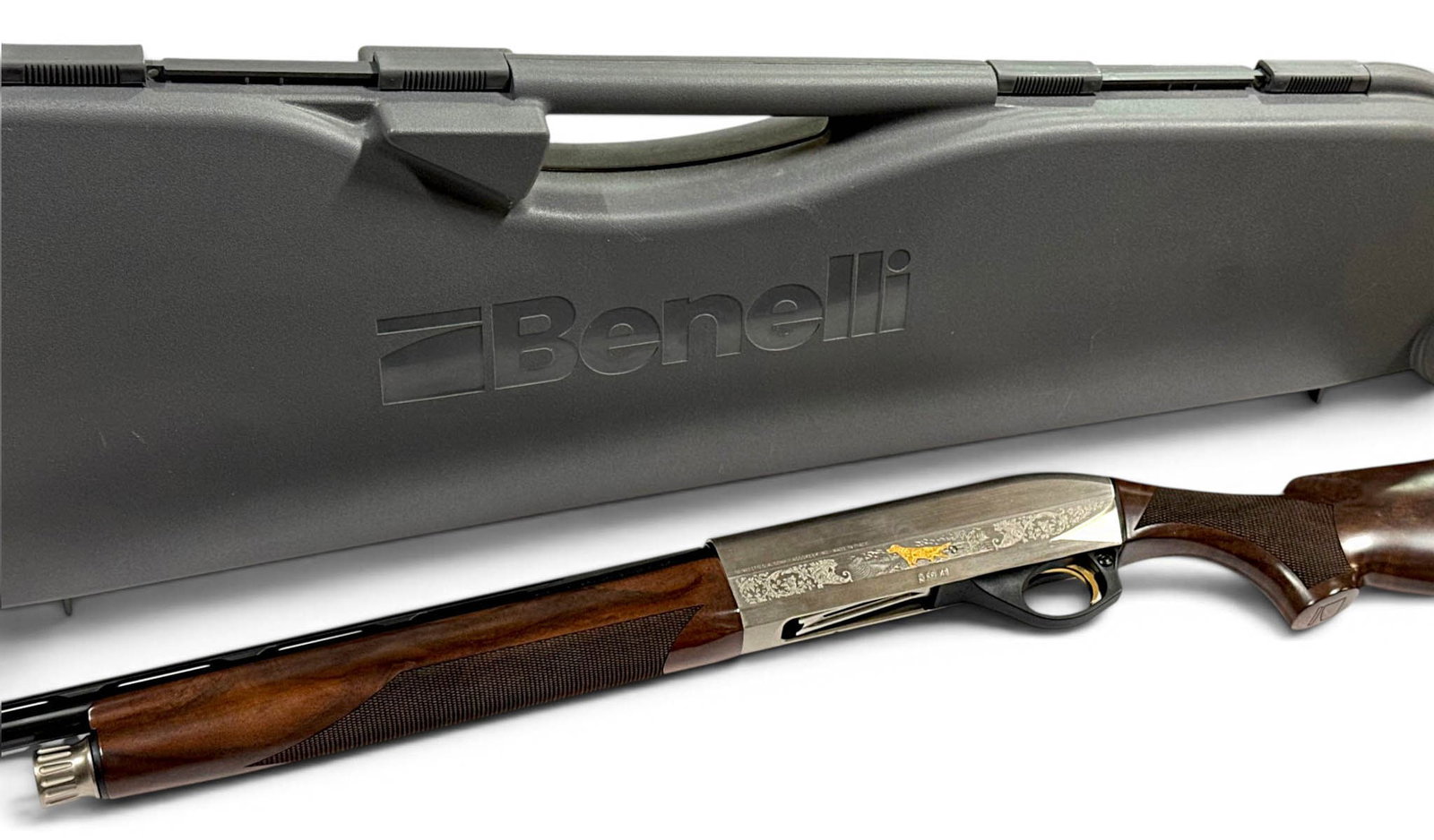 LNIB 2012 Benelli Montefeltro Silver 2 Featherweight Series 20 GA. Semi-Automatic 26” Shotgun: S#: MS20-3865P | Model: 10855 | 26” 20 GA. 3” - 76mm, 2-3/4” or 3” Chamber Barrel with Vent Rib | Date Code = CI (2012) | Comes in factory hard case with the matching label