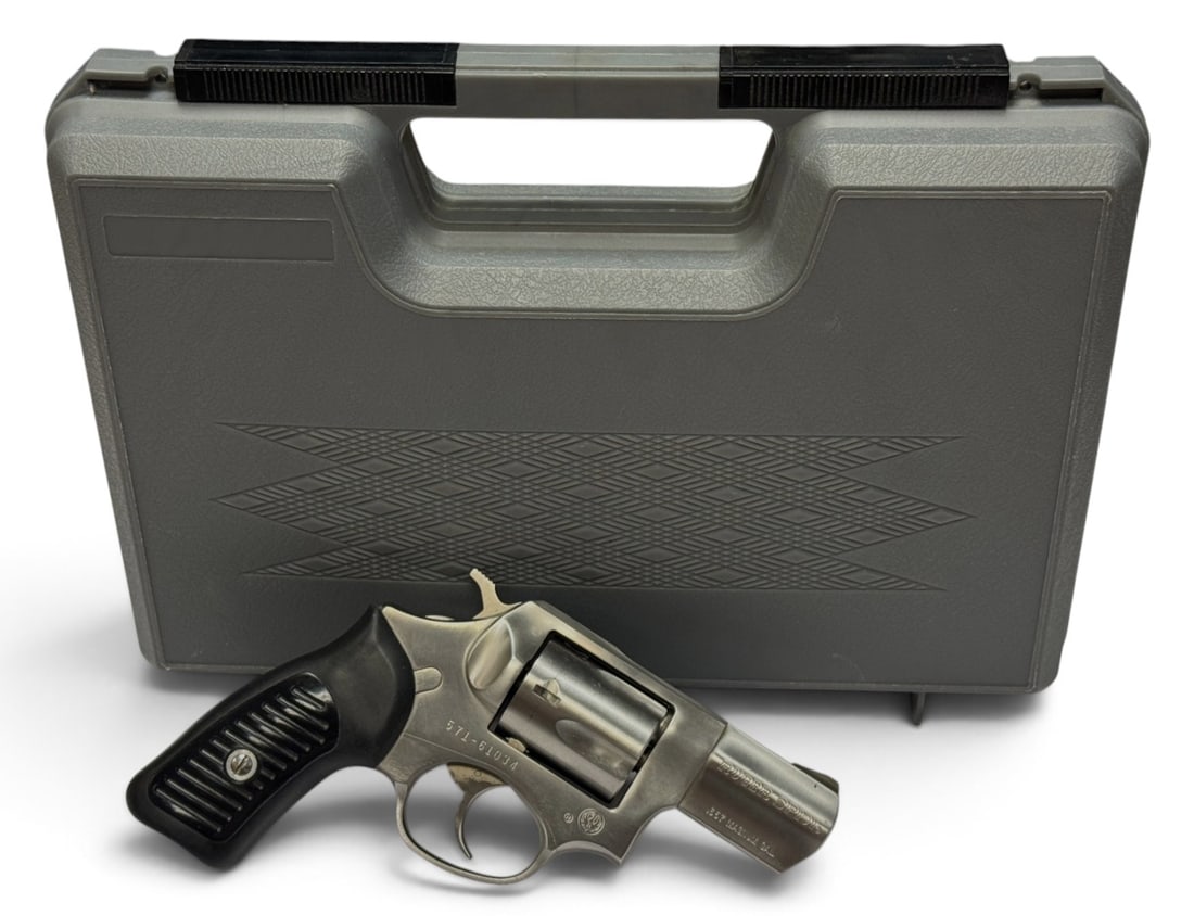 Excellent 1st 1994 Revolver Ruger SP101 .357 MAGNUM Stainless 2" Revolver w/ Case (1 of 14)