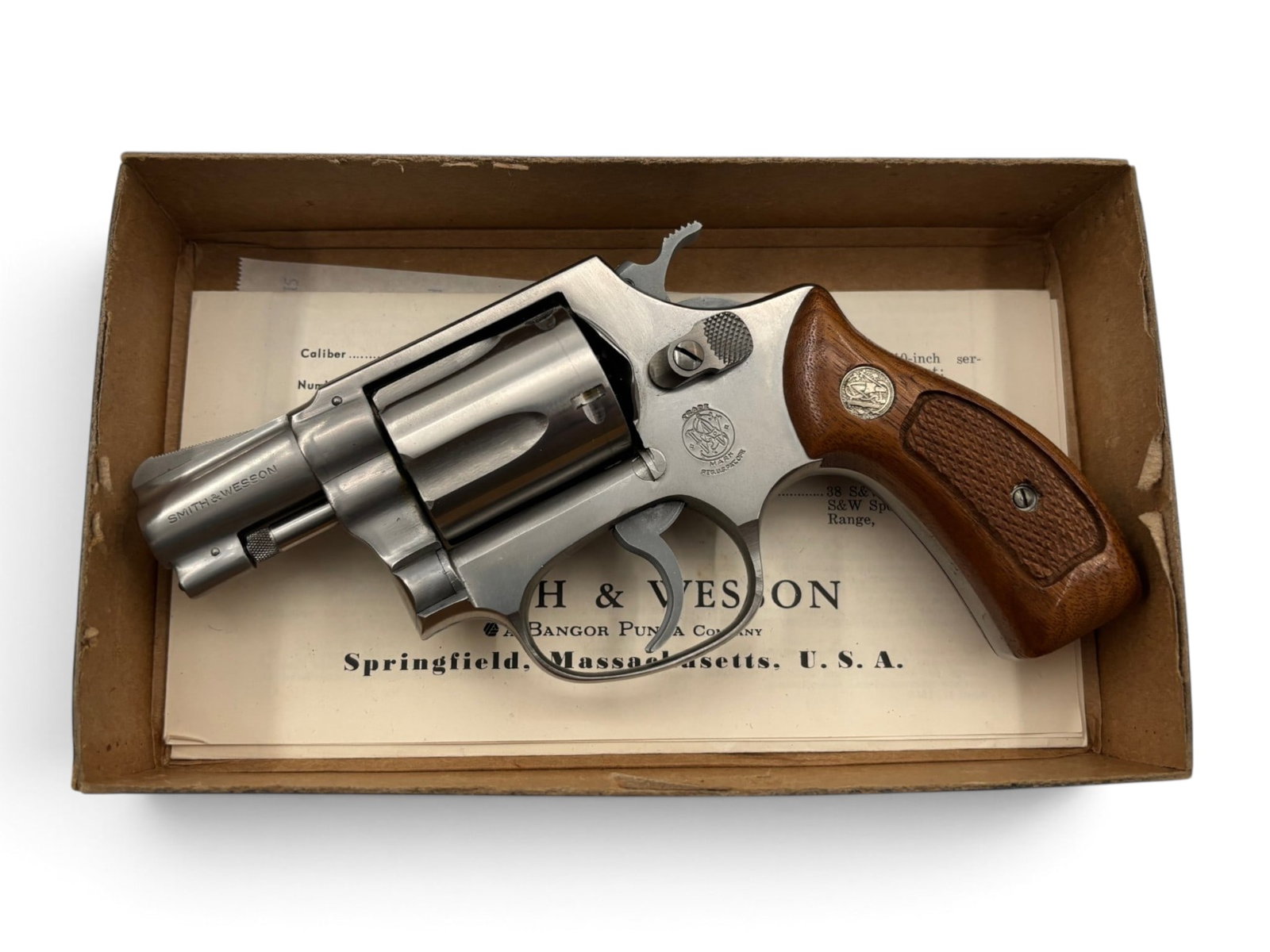 NIB 1969 Smith & Wesson Model 60 (No Dash) 2" Stainless .38 SPECIAL Revolver in Original Box - 4