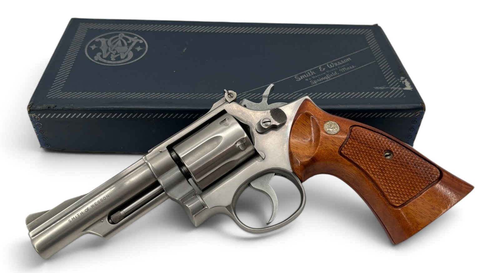 NIB 1974 Smith & Wesson Model 66 (No Dash) 4" Stainless .357 COMBAT MAGNUM Revolver in Original: S#: 4K93983, mfg. 1974 | Serial number matches on box | 4" Barrel | 6-shot SA/DA | Comes in Factory 2 Piece Box with Matching Label and Comes with original cleaning kit, warranty service centers