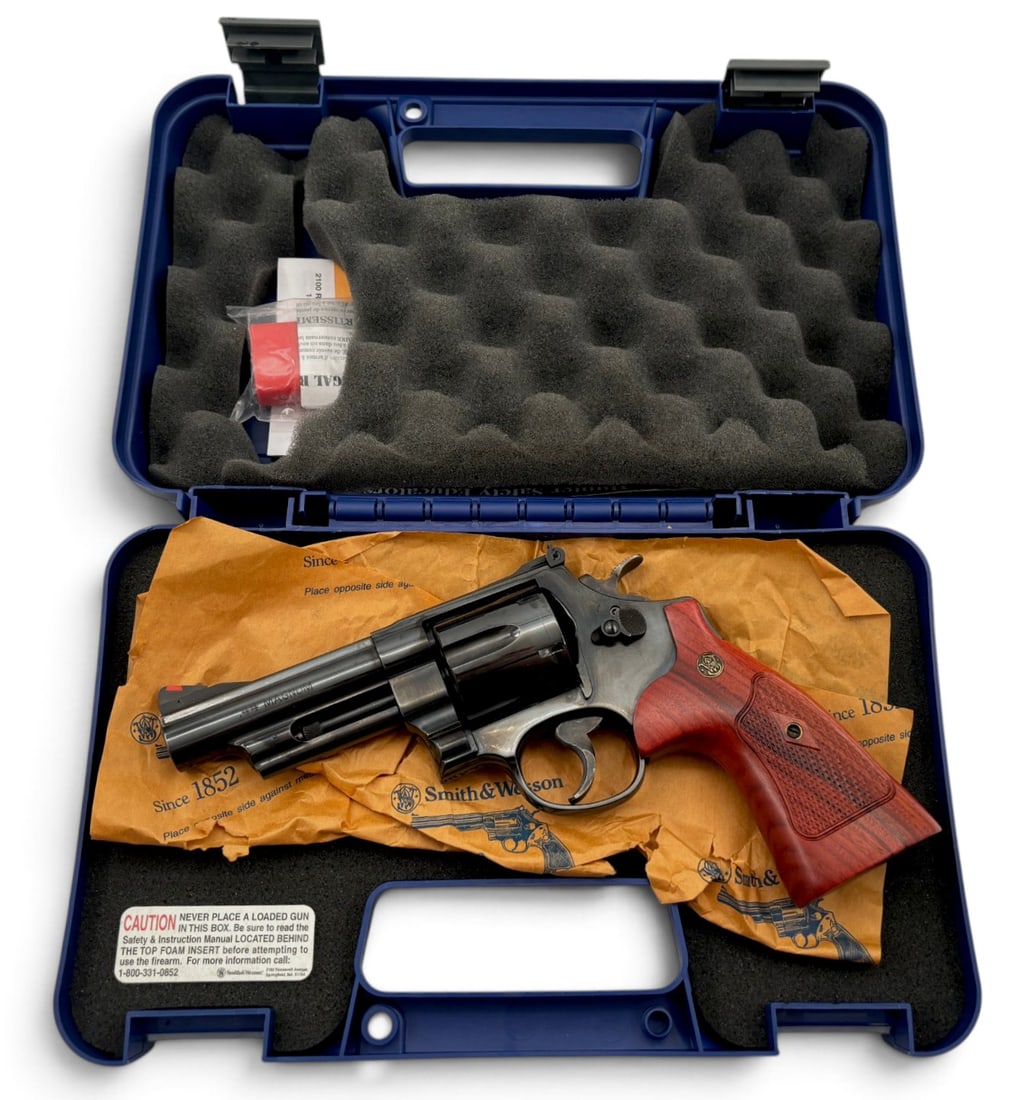 NIB Smith & Wesson Model 29-10 SA/DA .44 MAGNUM Revolver in Original Box - 12