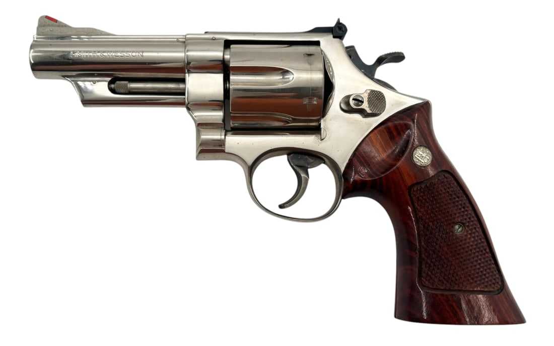 Excellent 1978 Smith & Wesson Model 29-2 Stainless Steel .44 MAGNUM Revolver  (1 of 12)