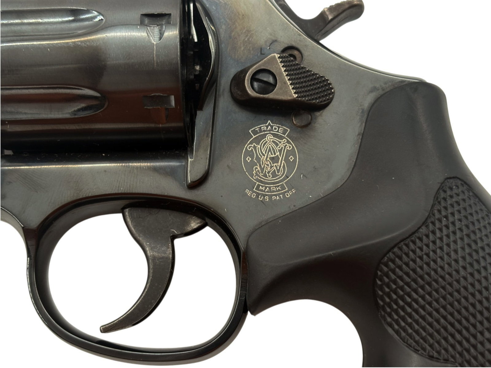 Excellent 1 of 300 S&W Model 586-7 "Bud's Gun Shop Ltd. Ed." .357 MAG. Revolver w/ 7-Shot Cylinder - 5
