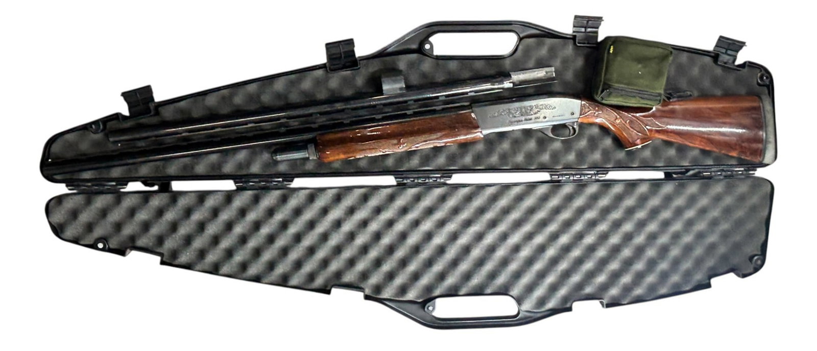 1989 Remington Model 1100 Deluxe 12 GA. Semi-Automatic Shotgun 2-Barrel Set in Case w/ Chokes - 20