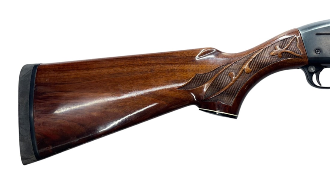 1989 Remington Model 1100 Deluxe 12 GA. Semi-Automatic Shotgun 2-Barrel Set in Case w/ Chokes - 9