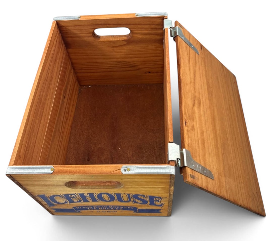 IceHouse Brewery Lidded Wood Box with Handles - 3