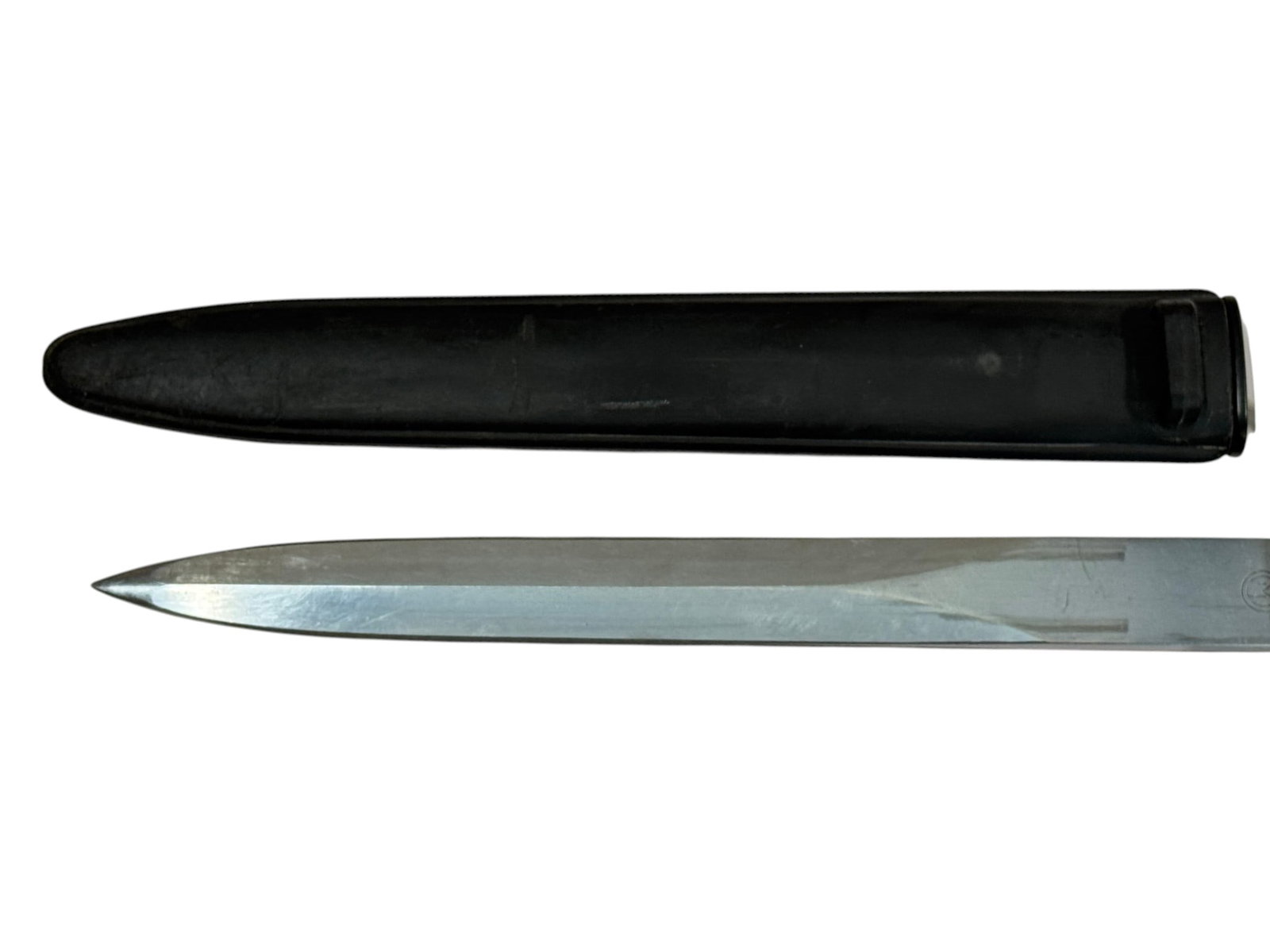 Swiss Military SIG M57 Bayonet with Scabbard by Wenger - 3