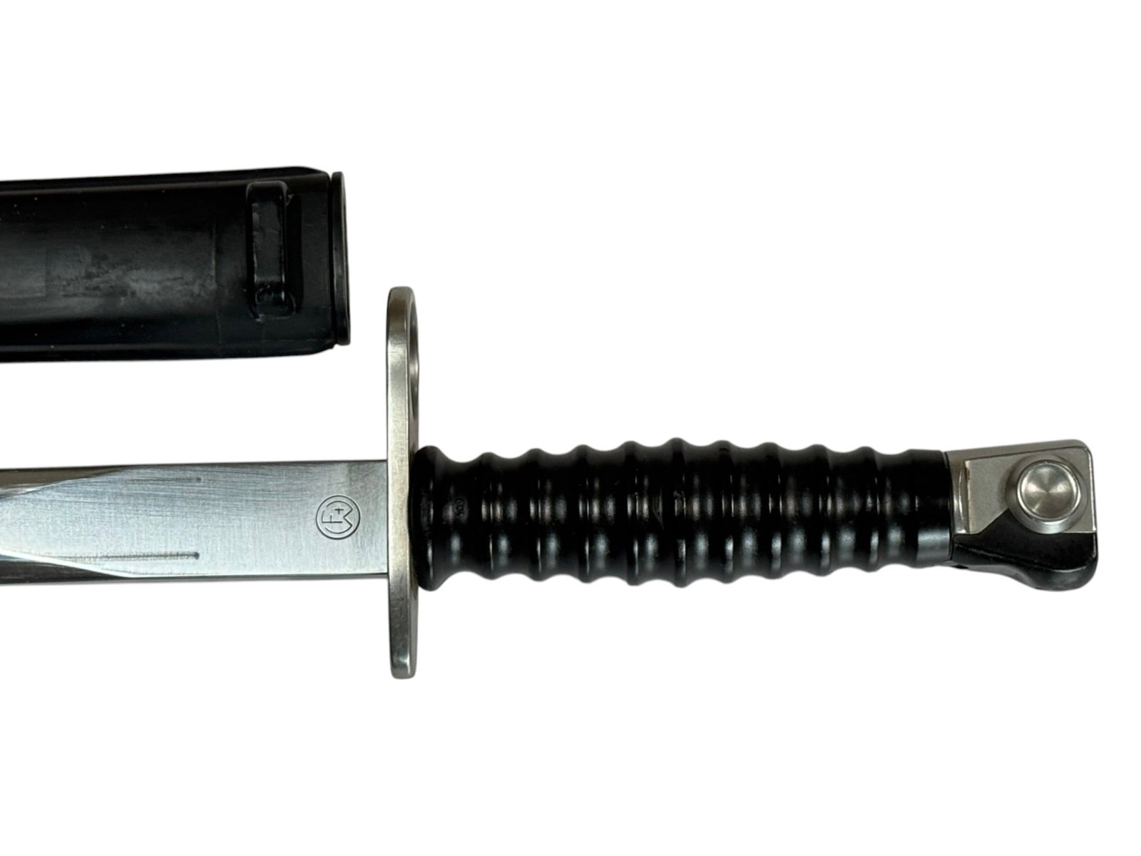 Swiss Military SIG M57 Bayonet with Scabbard by Victorinox - 2