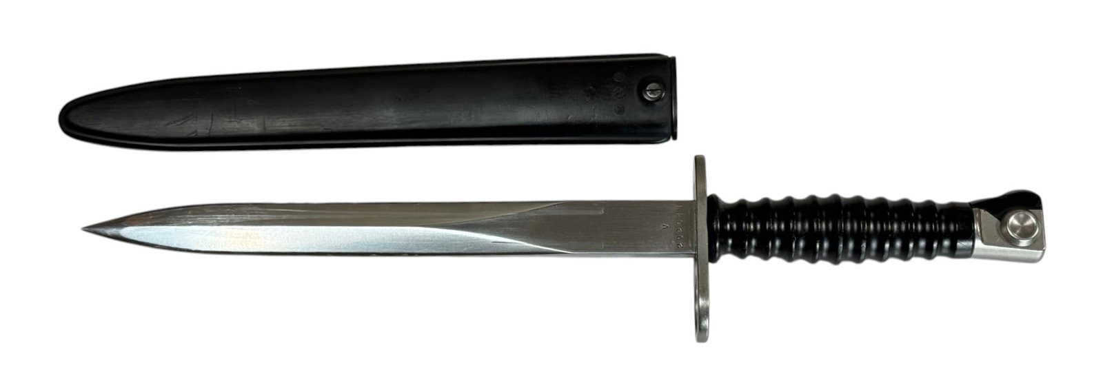 Swiss Military SIG M57 Bayonet with Scabbard by Victorinox - 4