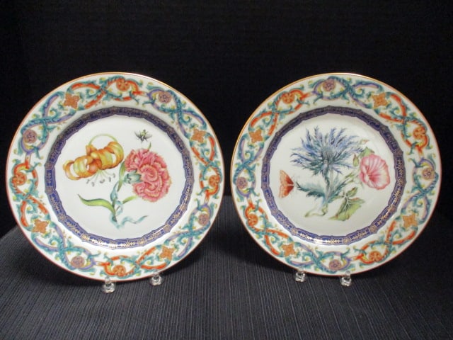 Two Mottahedeh "The Milred R. Mottahedeh The Merian Servive" Plates with Lucite Stands: Tiger Lily and Thistle Designs, both 8 5/8"dia