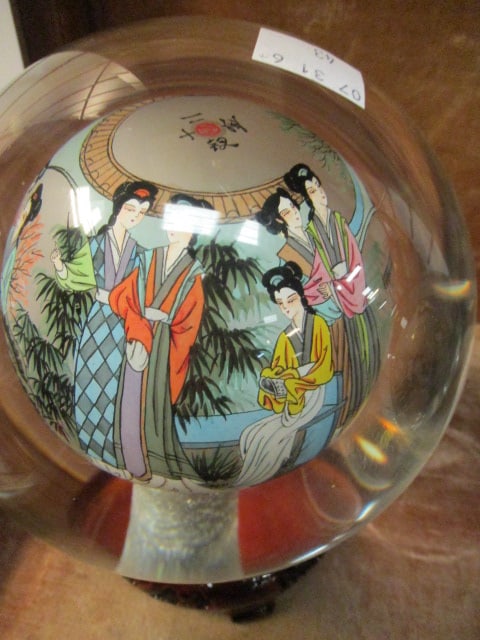 Vintage Reverse Painted Chinese Glass Buddha Ball with Traditional Geisha Gathering - 3
