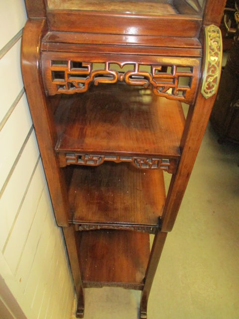 Vintage Chinese Chippendale Style Mahogany Etagere Display Cabinet - 4