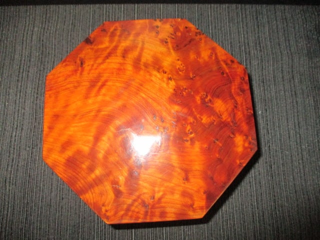 Burlwood Box Made from Thuja Moroccan Cedar - 2