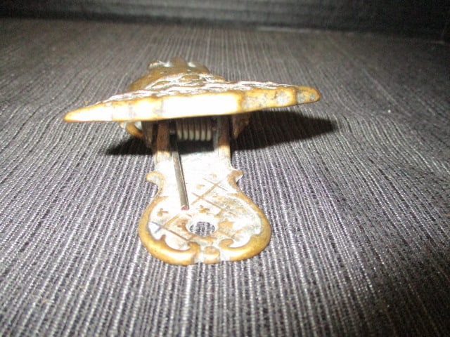 Bronzed Metal Hand Form Desk/Wall Clip - 4