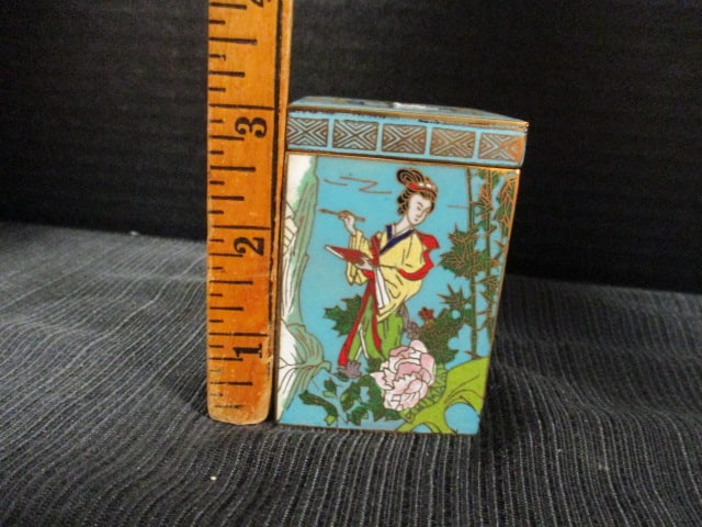 Signed Chinese Cloisonne Lidded Box with Geisha Scenes - 7