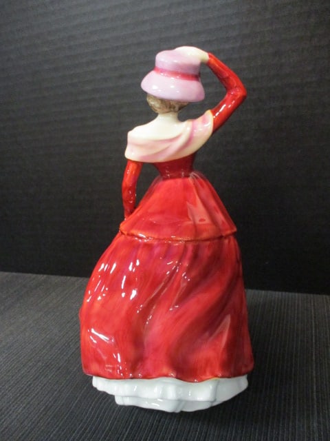 1998 Royal Doulton Hand Decorated Bone China "Mary" Figure - 4