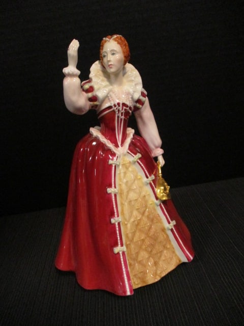 1986 Royal Doulton Hand Decorated Bone China "Queens of the Realm Queen Elizabeth I" Figure: 8 3/4"h, HN 3099, First in collection of four, Limited Edition No. 2,211/5,000