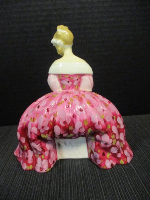 1972 Royal Doulton Hand Decorated Bone China "Victoria" Figure - 3