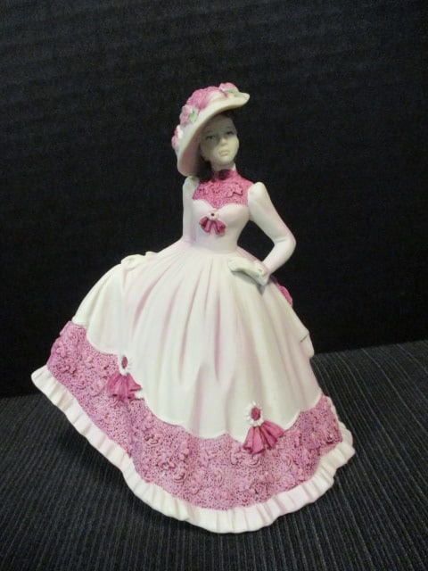 1994 Coalport Hand Decorated Porcelain "Beau Monde Jill" Figure: 5 1/2"h, Limited Edition 5/99