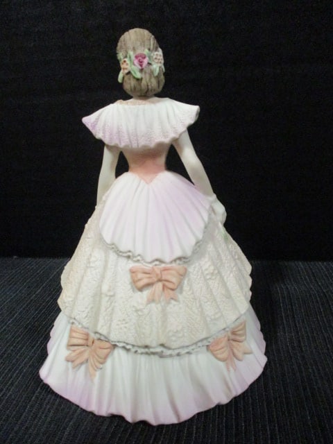 1993 Coalport Hand Decorated Porcelain "Beau Monde Rachel" Figure - 3