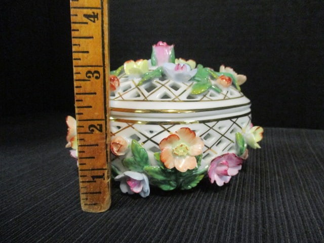 Museum of Jewelry Reticulated Porcelain Trinket Box with Applied Flowers - 5