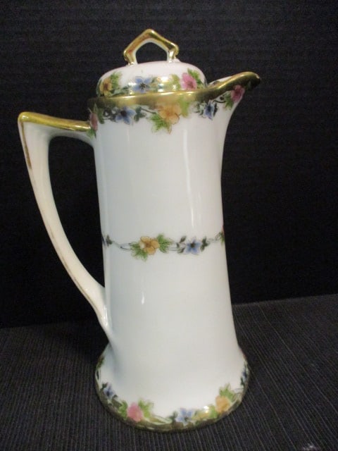 Vintage Handpainted Nippon Porcelain Chocolate/Coffee Pot (1 of 7)