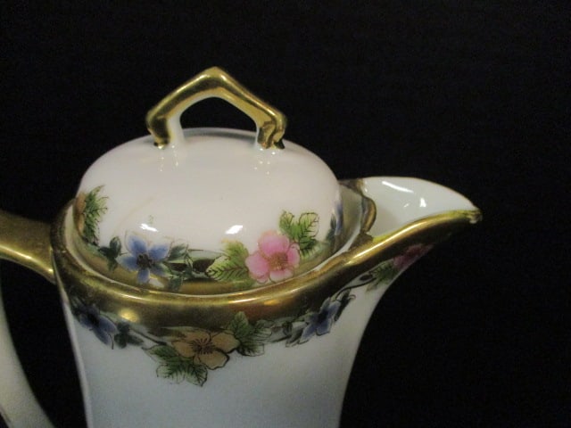Vintage Handpainted Nippon Porcelain Chocolate/Coffee Pot - 4