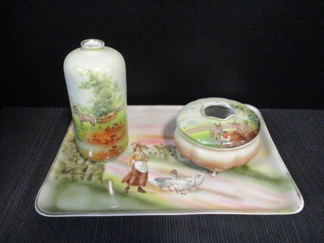 Vintage Royal Bayreuth Bavaria Handpainted Porcelain 3 Piece Vanity Set (1 of 7)