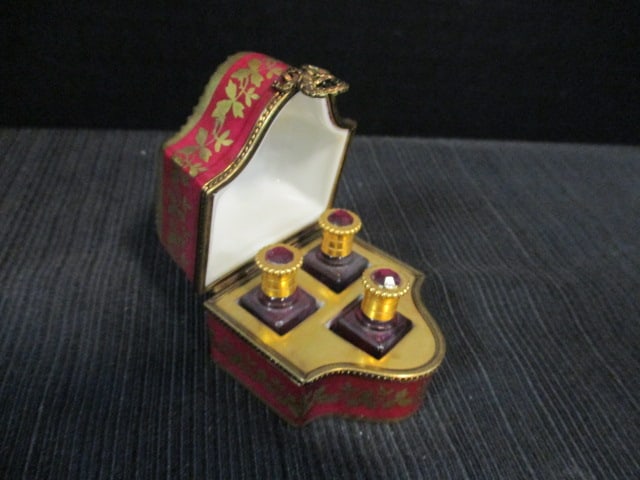 Vintage Parry Vieille Limoges France Handpainted Perfume Caddy with 3 Scent Bottles: 2"h