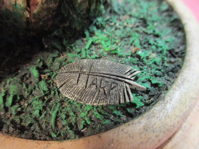Harp signed Hand Carved and Painted Nuthatch Wildlife Carving on Natural Driftwood - 5