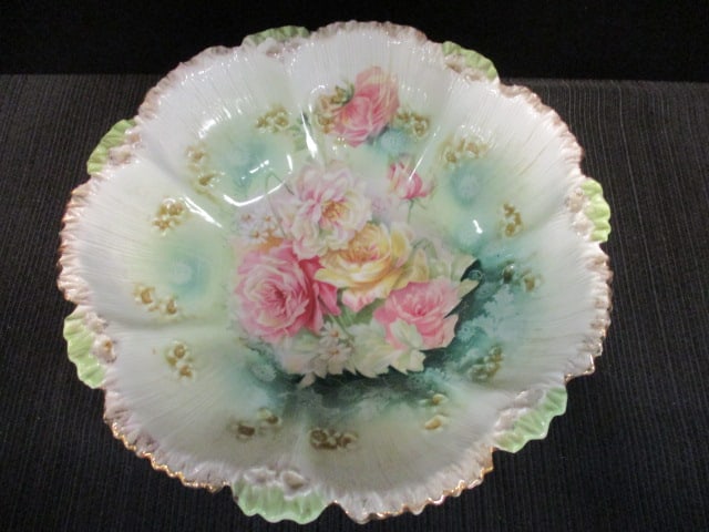 Antique RS Prussia Handpainted Porcelain Scalloped Edge Bowl - 2