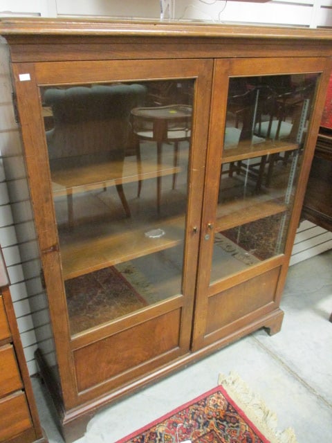 Vintage Arts & Craft Style Bookcase Display Cabinet (1 of 5)