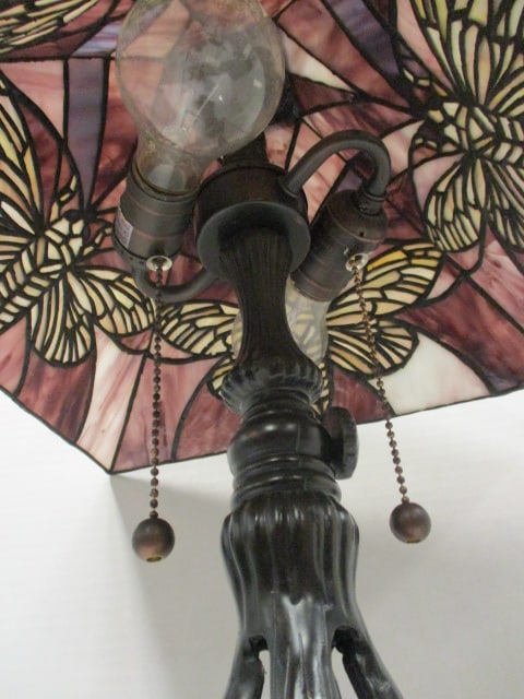 Stylized Moth Motif Stained Glass Style Table Lamp - 4