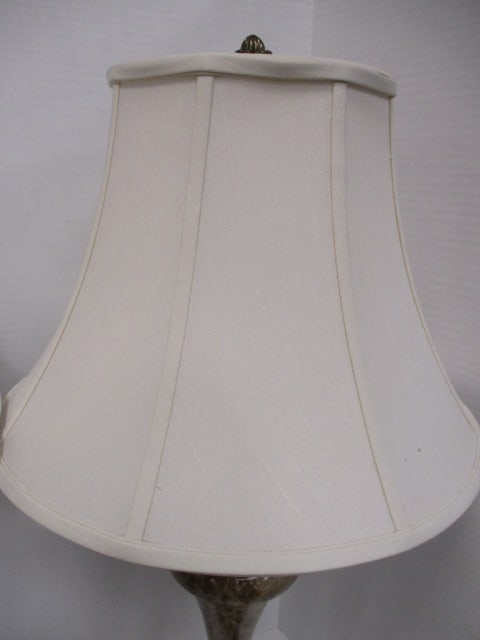 Pair of Neoclassical Revival Style Marble and Brass Table Lamps with Acanthus Leaf Accents - 7