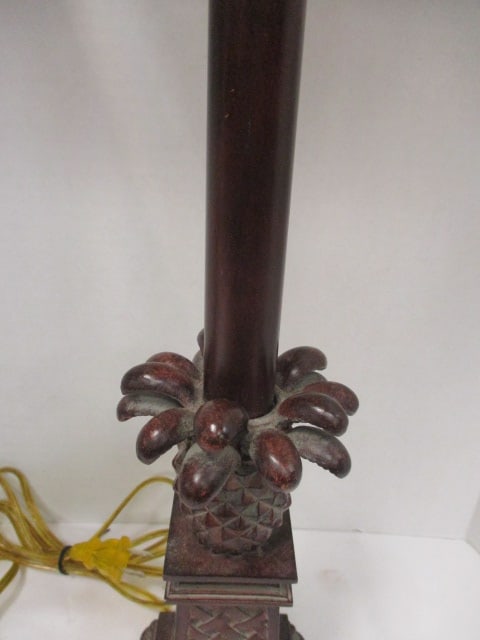 Pair of Sculpted Bronzed Pineapple Buffet Lamps - 3