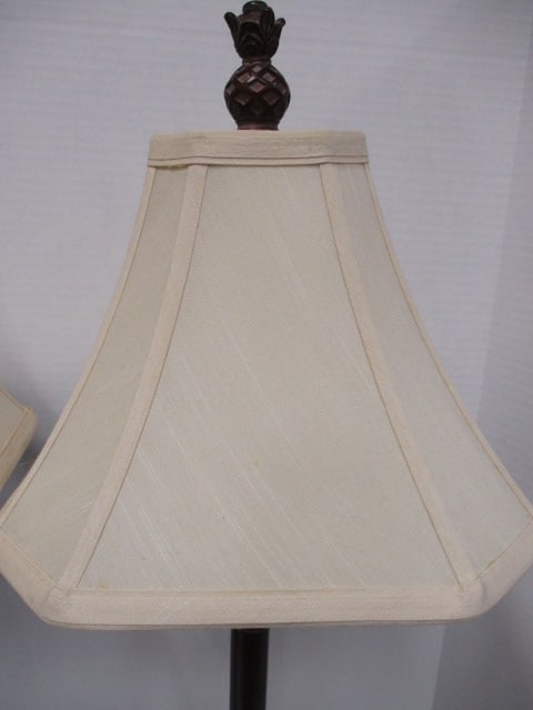 Pair of Sculpted Bronzed Pineapple Buffet Lamps - 5