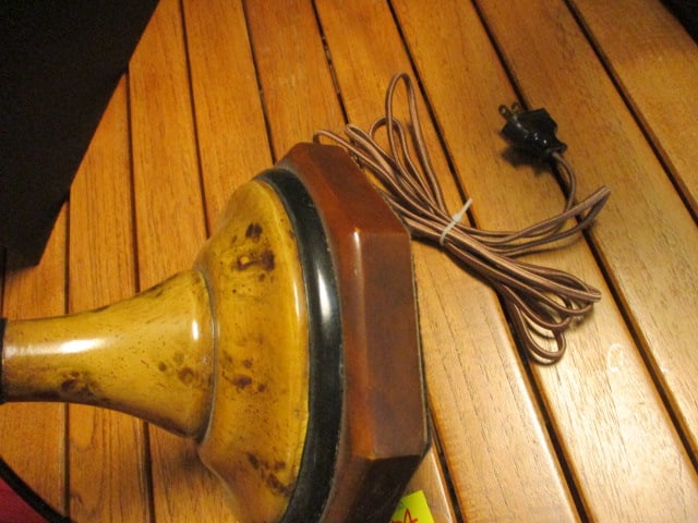 Pair of Burlwood Look Turned Table Lamps with Handpainted Paper Shades and Acorn Finials - 4