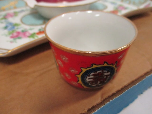 Vintage Handpainted Porcelain Wares - 4