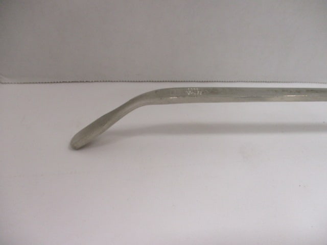 Les Potstaniers Pewter Pillar Candle Holder and Two Candle Snuffers - 6