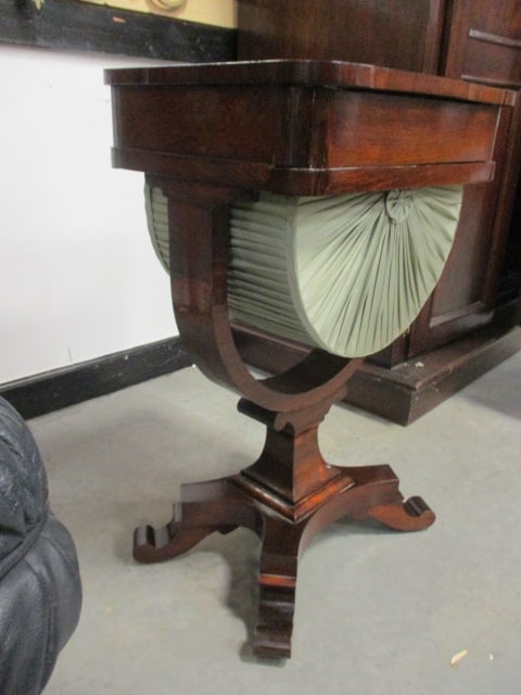 19th Century Regency Style Mahogany Sewing and Games Table - 4