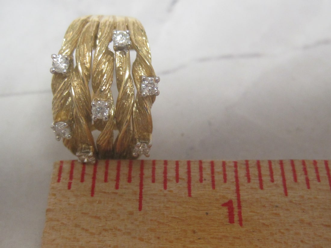 14k Gold Woven Diamond Pierced Earrings - 7