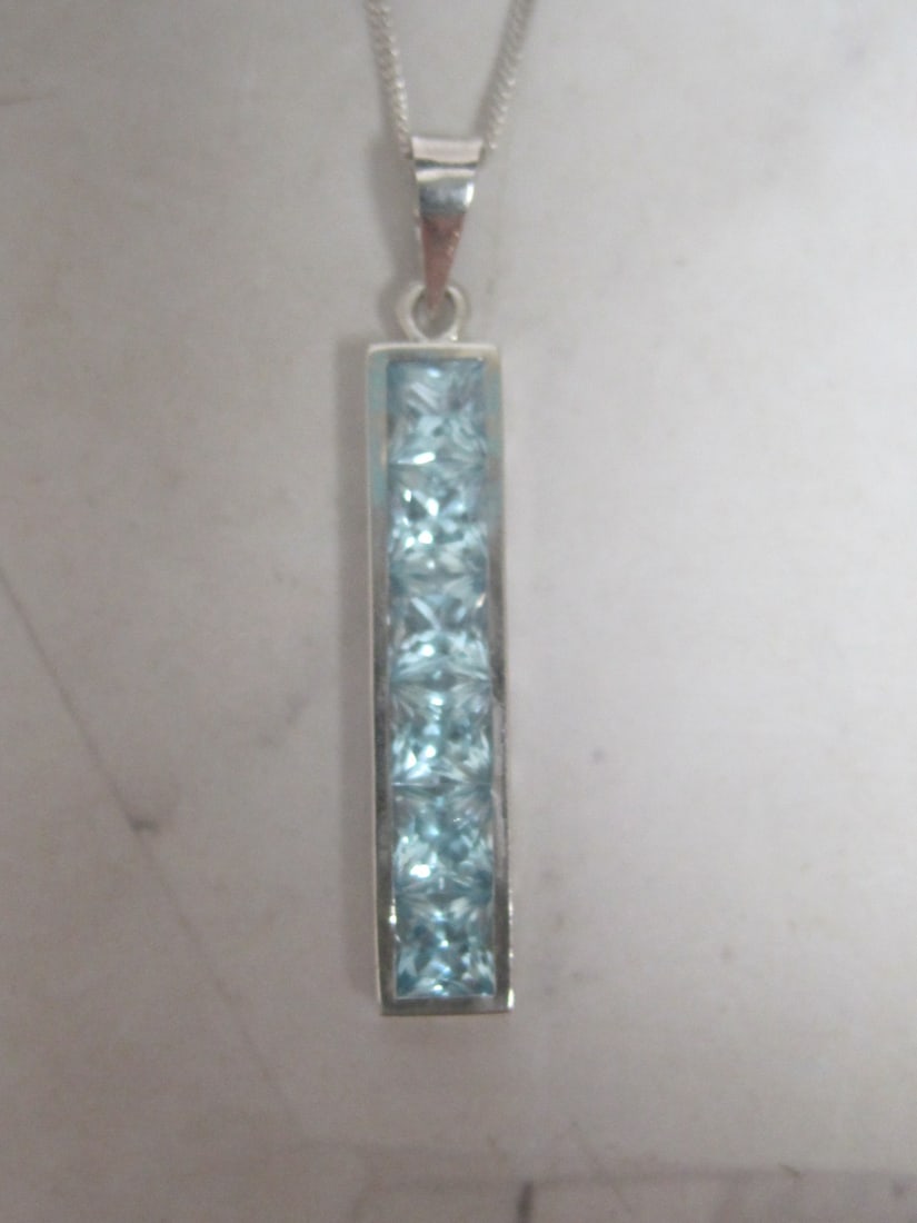 18k White Gold Blue Topaz Pendant on 16" 18k Gold Chain - 2