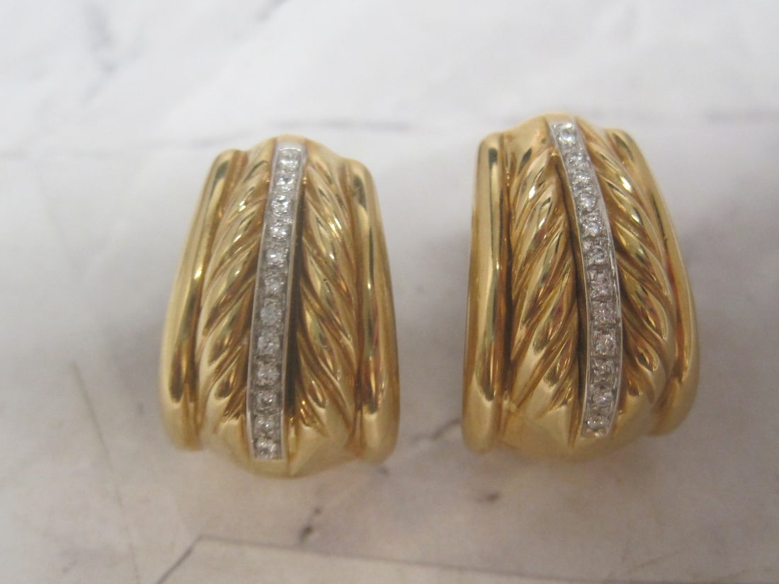18k Gold Diamond Wide Shrimp Huggie Earrings: Weighs 21.1 grams, Possibly David Yurman