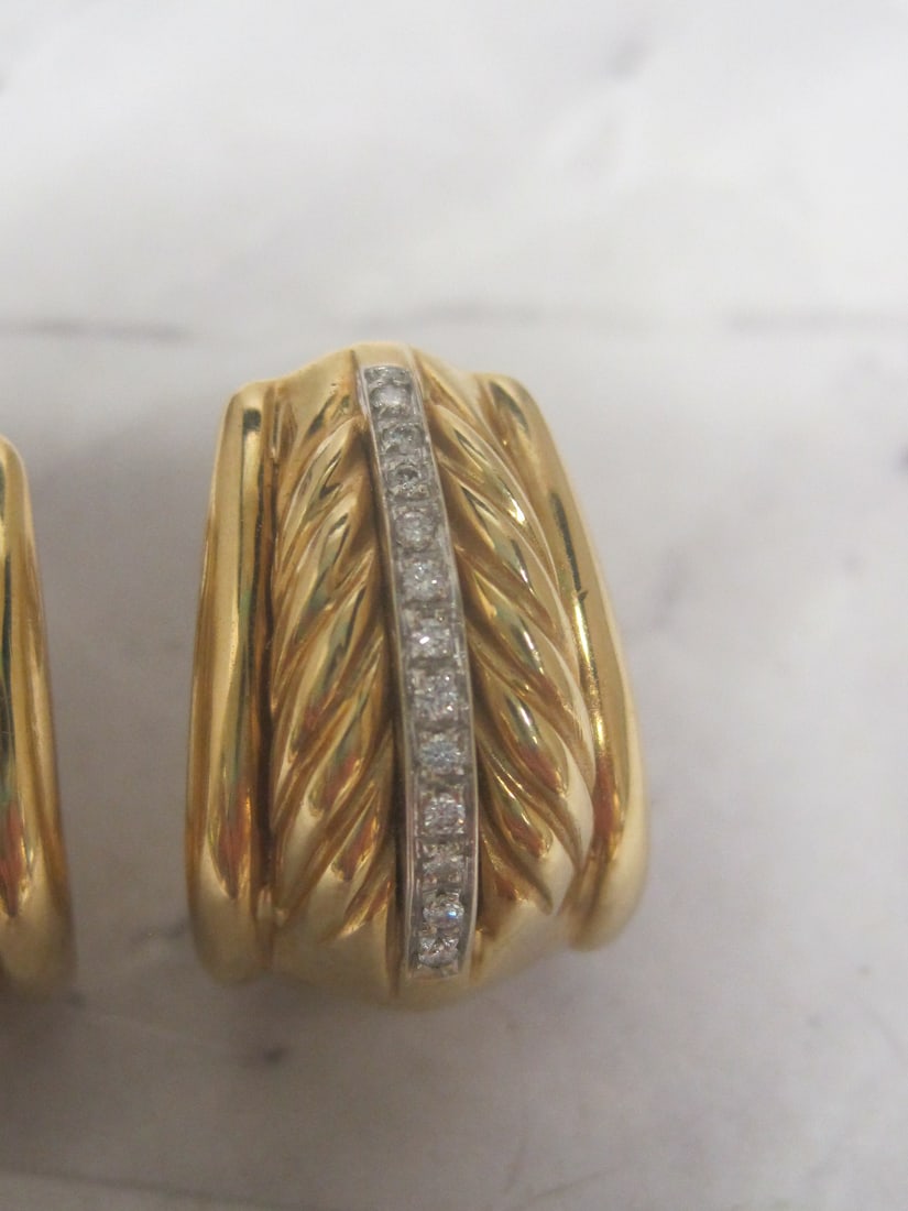 18k Gold Diamond Wide Shrimp Huggie Earrings - 2